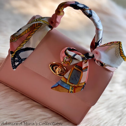 “Pretty Girl” Handbag in Pink